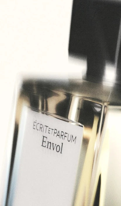 ÉCRITETPARFUM 향수병